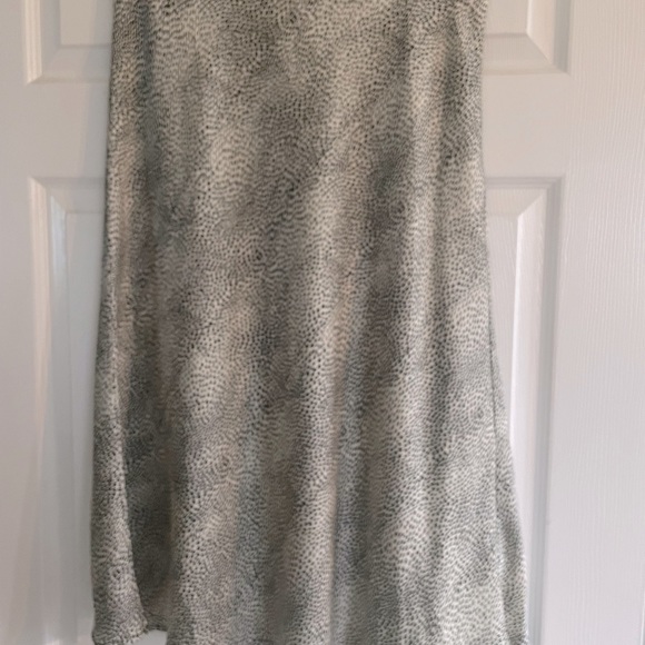 Satin midi skirt - Picture 1 of 4